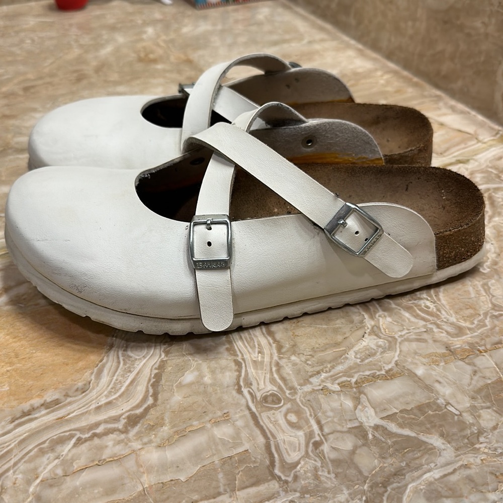 Birk’s - Picture 5 of 12